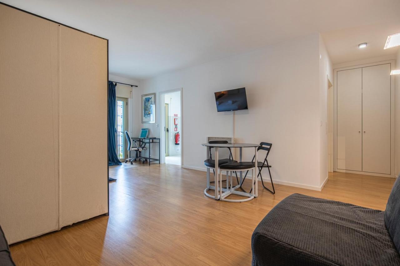 Bright & Comfy Flat In Lisbon By Lovelystay Exterior photo
