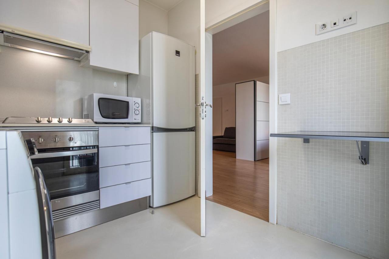 Bright & Comfy Flat In Lisbon By Lovelystay Exterior photo